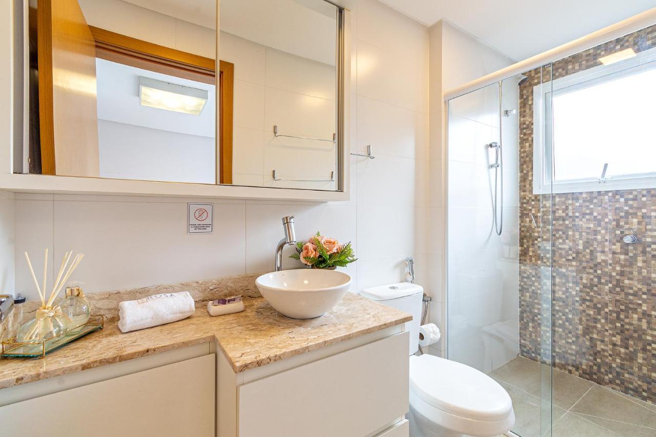 Rosa Apartamento Luxo No Centro Gramado Apartment Luaran gambar
