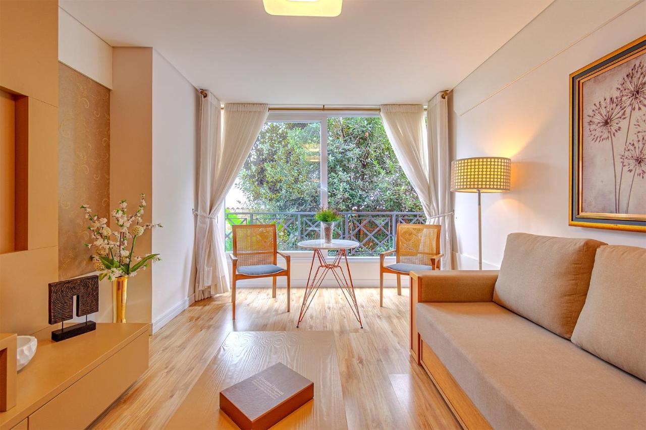 Rosa Apartamento Luxo No Centro Gramado Apartment Luaran gambar